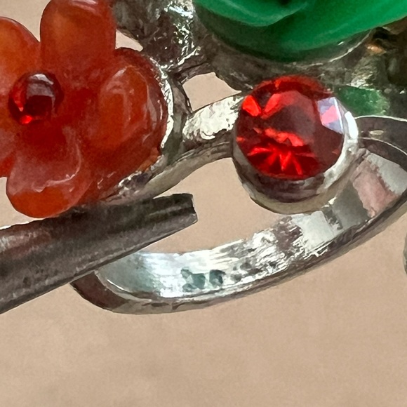 🌸Beautiful Whimsical Ring - Picture 8 of 10